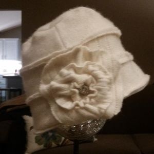 NEW Ivory Cashmere Vintage Inspired Hat